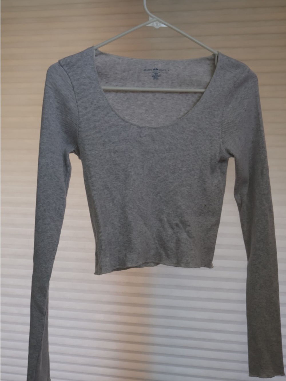Brandy Melville Long-Sleeve Light Gray Scoop Neck Top